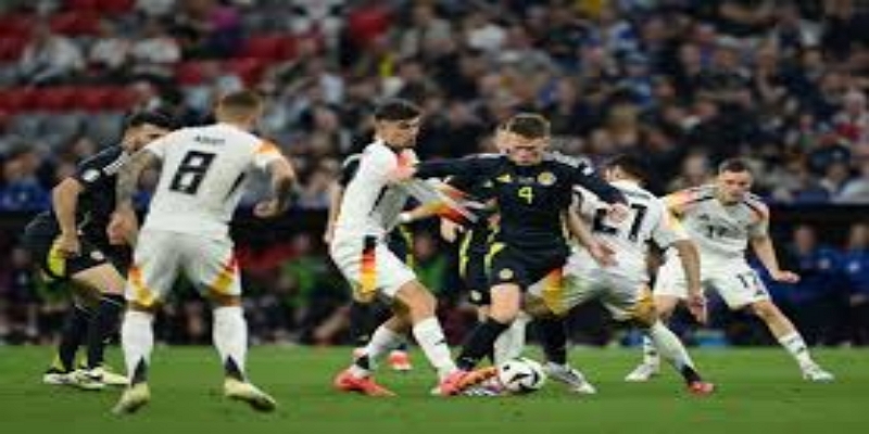 关键人物与球队结构解析：被忽视的变量-PP电子